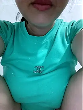 Shiny Babe online show from January 15, 7:47 am