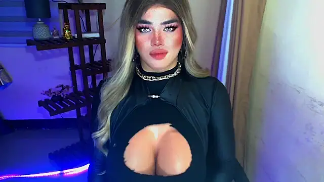 GoddessOFHUGEx online show from February 3, 9:47 am