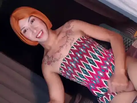 Xyourstellafox online show from November 13, 9:30 am