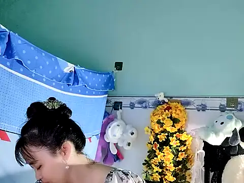 Snapshot of emgaixinhngoan chatting on October 12, 3:20 am emgaixinhngoan online show from October 12, 3:20 am