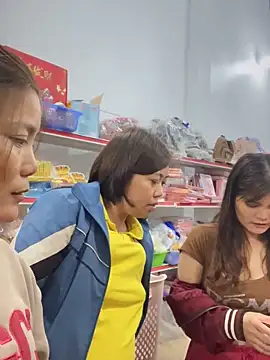 Maily NC online show from February 8, 3:49 pm