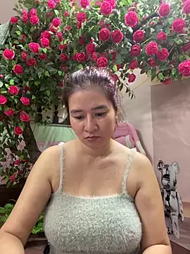 Snapshot of Bollozzy_89 chatting on October 6, 1:17 pm Bollozzy 89 online show from October 6, 1:17 pm