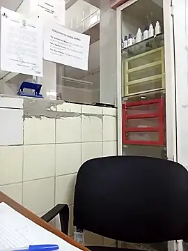 Snapshot of aphrodite_sexy chatting on October 2, 2:11 pm aphrodite sexy online show from October 2, 2:11 pm