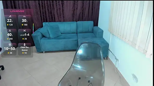 Snapshot of Dantzel_ chatting on October 16, 7:38 pm Dantzel online show from October 16, 7:38 pm