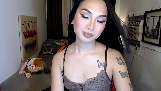 Snapshot of Goddess_Isabel chatting on October 10, 9:31 pm Goddess Isabel online show from October 10, 9:31 pm