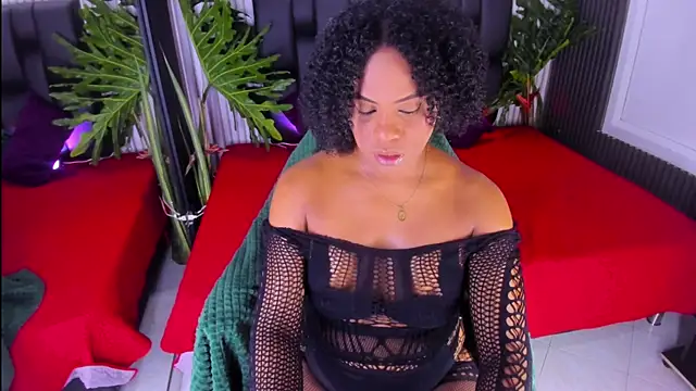 Snapshot of AriebonyBrooke chatting on September 25, 12:04 pm AriebonyBrooke online show from September 25, 12:04 pm