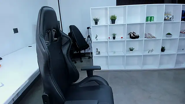 megan bigboobs  online show from October 16, 11:24 am