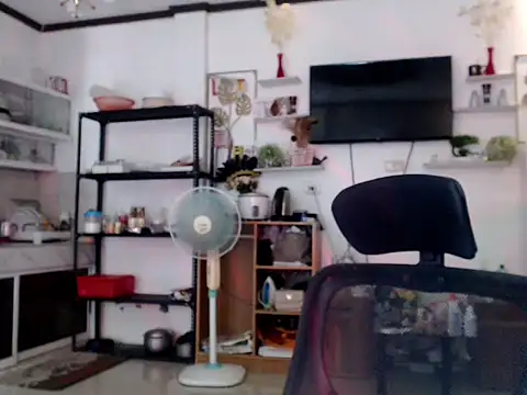 goddessofbigcock1234 online show from October 6, 2:39 am