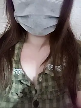 daisylouis online show from March 3, 12:00 pm