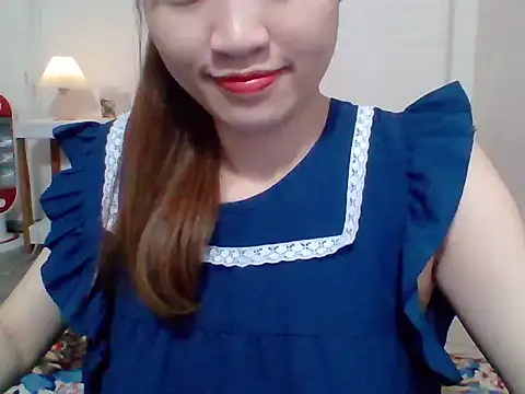   Donna   online show from October 12, 12:40 pm