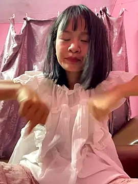 Daisy018 online show from October 2, 9:47 am