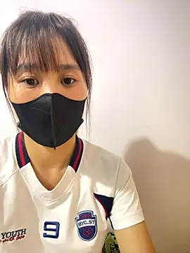 Snapshot of Lucy217 chatting on October 8, 3:05 pm Lucy217 online show from October 8, 3:05 pm