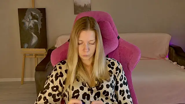 LunaVeda online show from September 11, 4:57 am