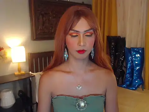 Snapshot of Nathalieheartt chatting on September 18, 1:48 am Nathalieheartt online show from September 18, 1:48 am