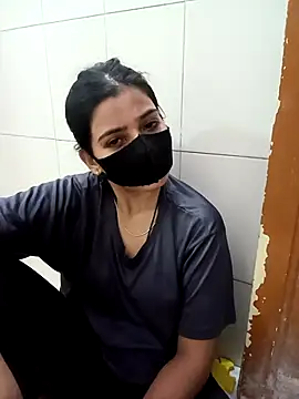 Snapshot of Hot_Jaanvi_ chatting on October 6, 12:11 pm Hot Jaanvi online show from October 6, 12:11 pm