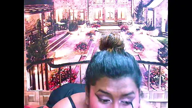 IndianChocolatepie4u online show from September 19, 6:01 am