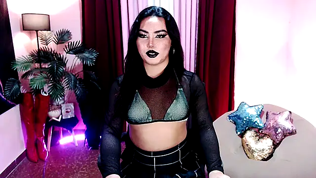 Unique Maya online show from November 27, 4:43 pm