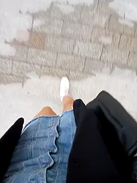 Snapshot of Ori-Lynk chatting on October 16, 10:18 am Ori-Lynk online show from October 16, 10:18 am