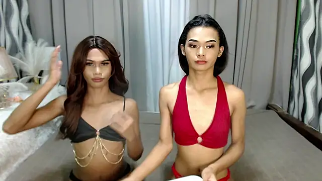 Kiah Wyatt online show from May 8, 5:49 pm