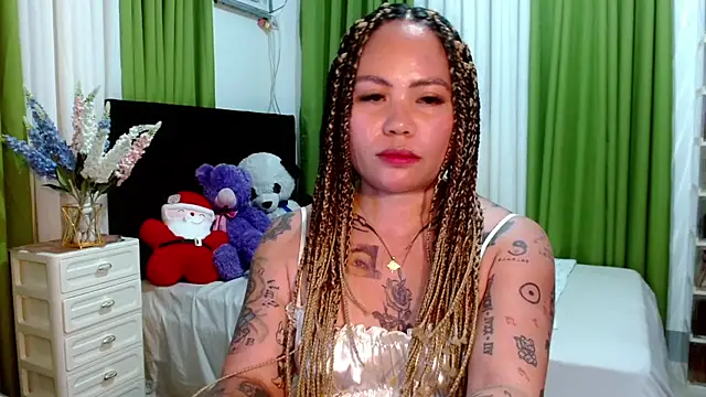 EstellaStarXxx online show from October 31, 6:01 pm