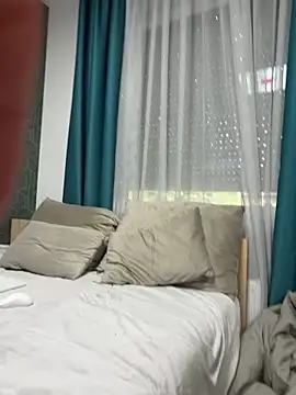 Velvetnoir21 online show from October 11, 1:47 pm