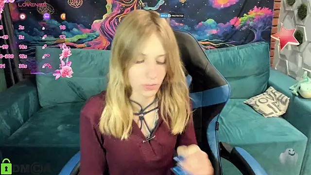 Olisa fox online show from September 19, 7:35 pm