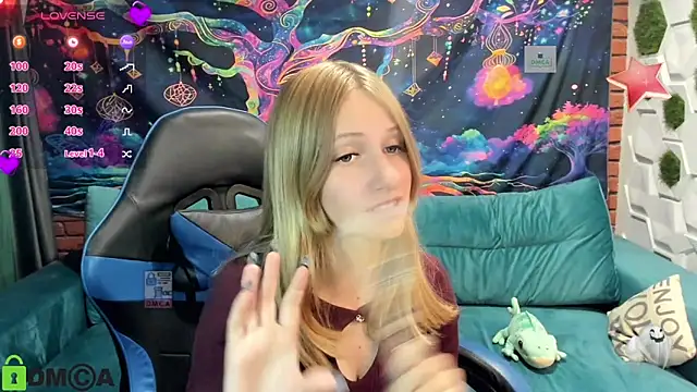 Olisa fox online show from September 28, 7:30 pm