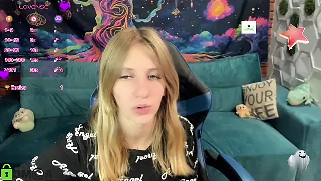 Olisa fox online show from October 16, 7:49 pm