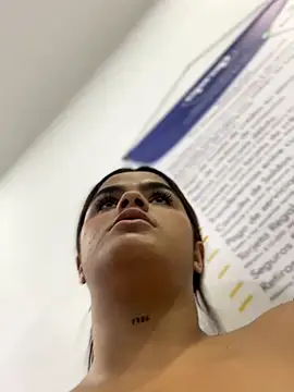 Snapshot of Kaily_Sweet16 chatting on September 24, 7:46 pm Kaily Sweet16 online show from September 24, 7:46 pm