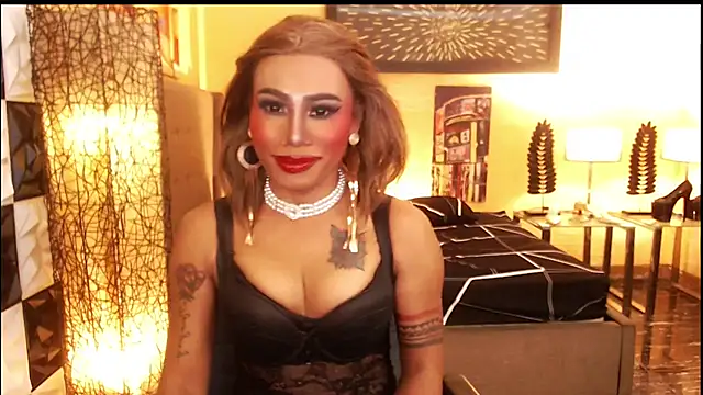 Snapshot of HorseCockShatal chatting on September 27, 2:13 pm HorseCockShatal online show from September 27, 2:13 pm