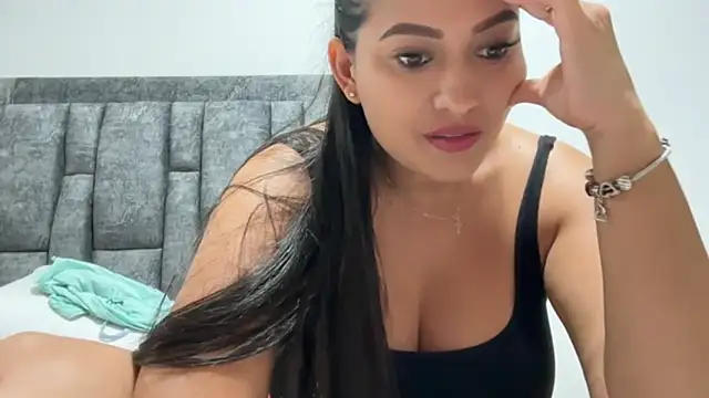 Sophia copper online show from October 2, 4:06 am