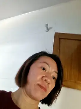 Snapshot of Hailey_babe chatting on October 5, 2:16 am Hailey babe online show from October 5, 2:16 am