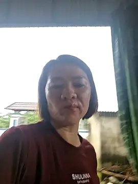 Snapshot of Hailey_babe chatting on September 27, 1:35 am Hailey babe online show from September 27, 1:35 am