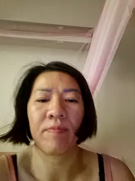 Snapshot of Hailey_babe chatting on September 22, 7:40 am Hailey babe online show from September 22, 7:40 am