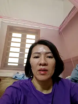 Snapshot of Hailey_babe chatting on September 26, 1:14 am Hailey babe online show from September 26, 1:14 am