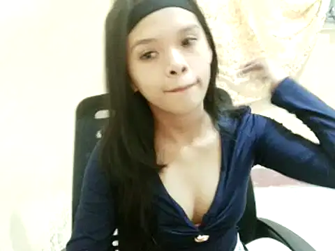 Lovingdesire19 online show from July 12, 7:42 am