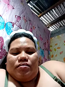 Snapshot of xxwild_pussyxx chatting on October 14, 5:43 am xxwild pussyxx online show from October 14, 5:43 am