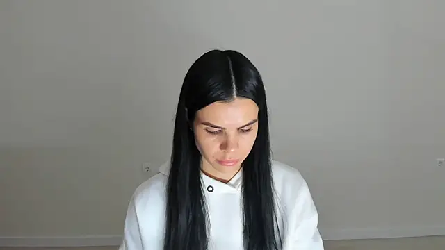 Amelisweett online show from September 30, 9:37 am