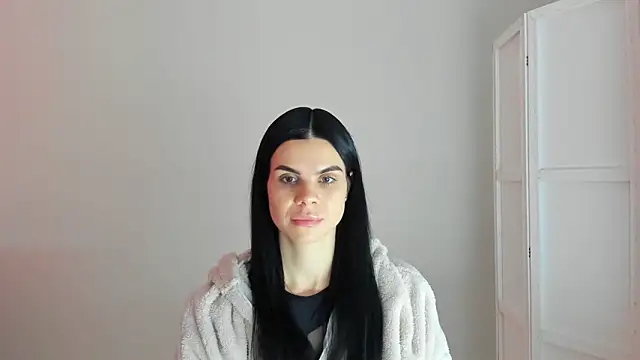 Amelisweett online show from October 31, 8:40 am