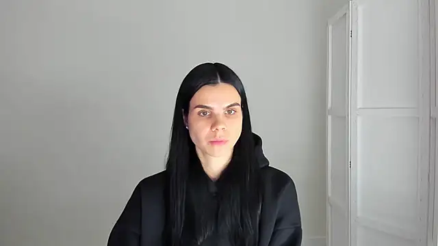 Amelisweett online show from October 25, 11:40 am