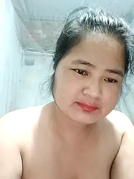 Snapshot of BigBoobs186 chatting on October 21, 10:25 pm BigBoobs186 online show from October 21, 10:25 pm