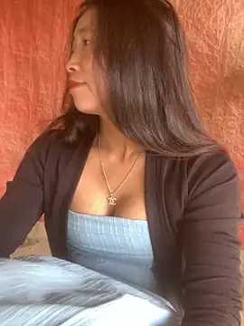 ThiHa003 online show from November 2, 2:15 am