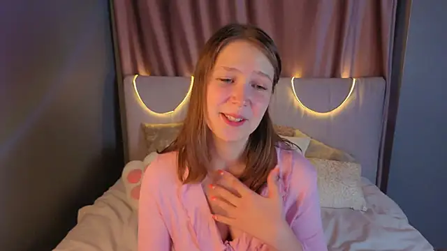 BeatrixCarIeton online show from September 16, 6:49 pm