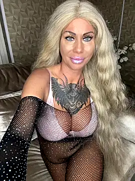 dutchbarbie online show from October 2, 8:58 pm