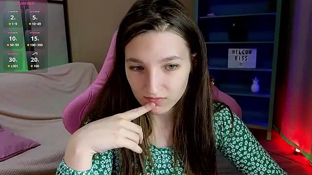 Snapshot of Mia_Myles chatting on September 30, 10:21 am Mia Myles online show from September 30, 10:21 am