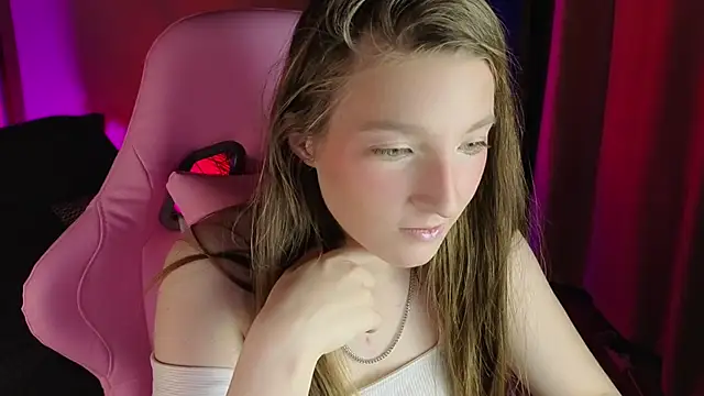 Mia Myles online show from December 4, 10:39 am