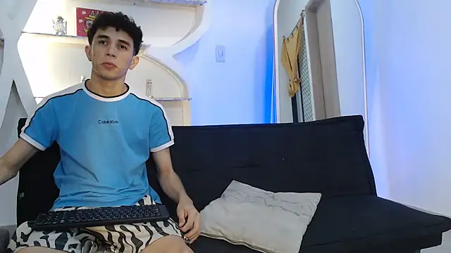 RED EMPIRE online show from October 25, 1:46 am