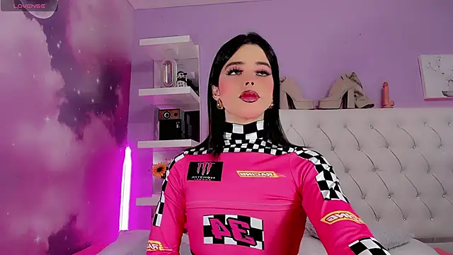 SabrinaAbasali online show from October 23, 1:55 am