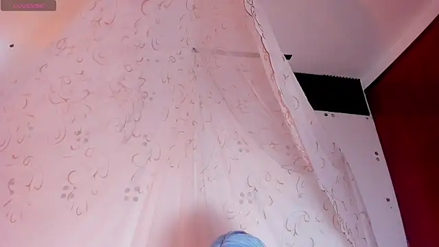 kinkyboat23 online show from April 10, 4:24 pm