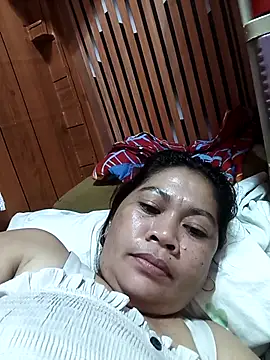 sexybitch 02 online show from October 29, 9:24 am